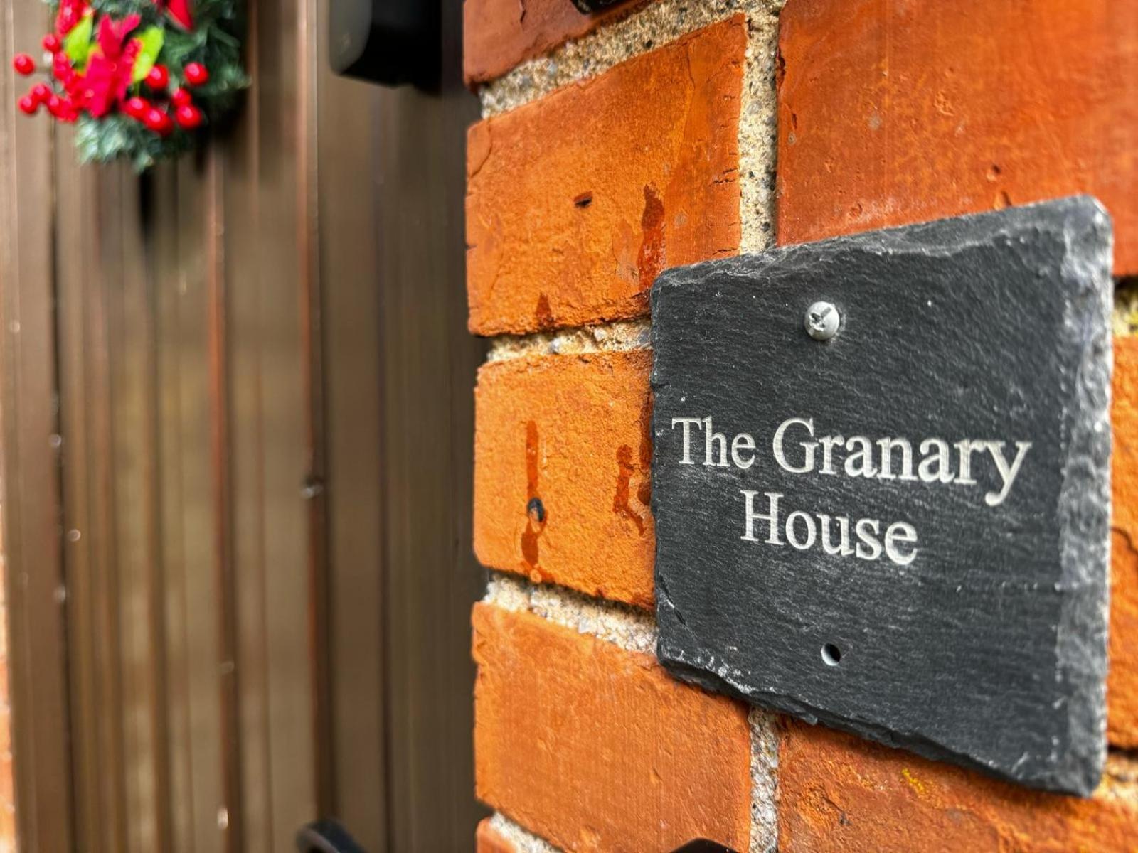 The Granary House - Long Stayz Plymouth Dış mekan fotoğraf